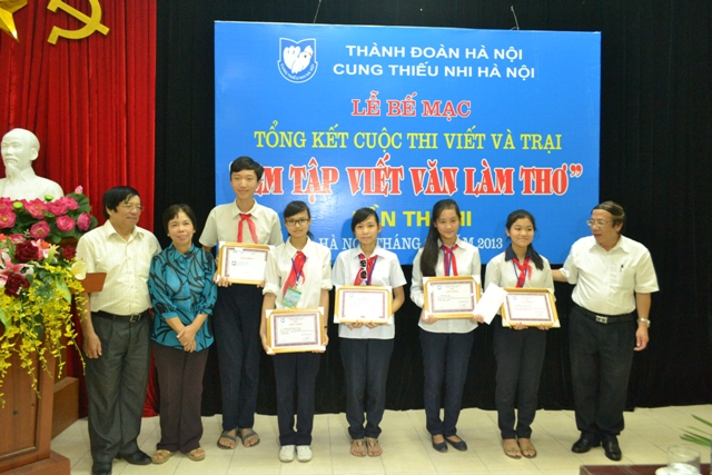 Những trang văn tuổi thần tiên